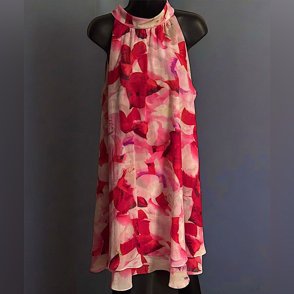 Eliza J Elegant White Red flowy Dress size 16 pit to pit 20in length 37in